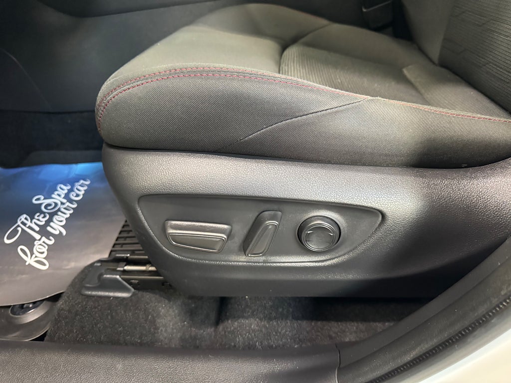 Toyota RAV4 2023 - miniatyr 12