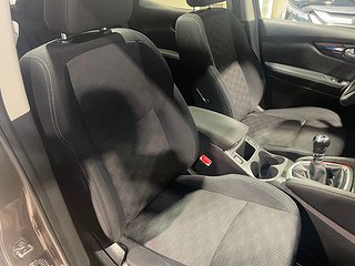 SUV Nissan Qashqai 8 av 19