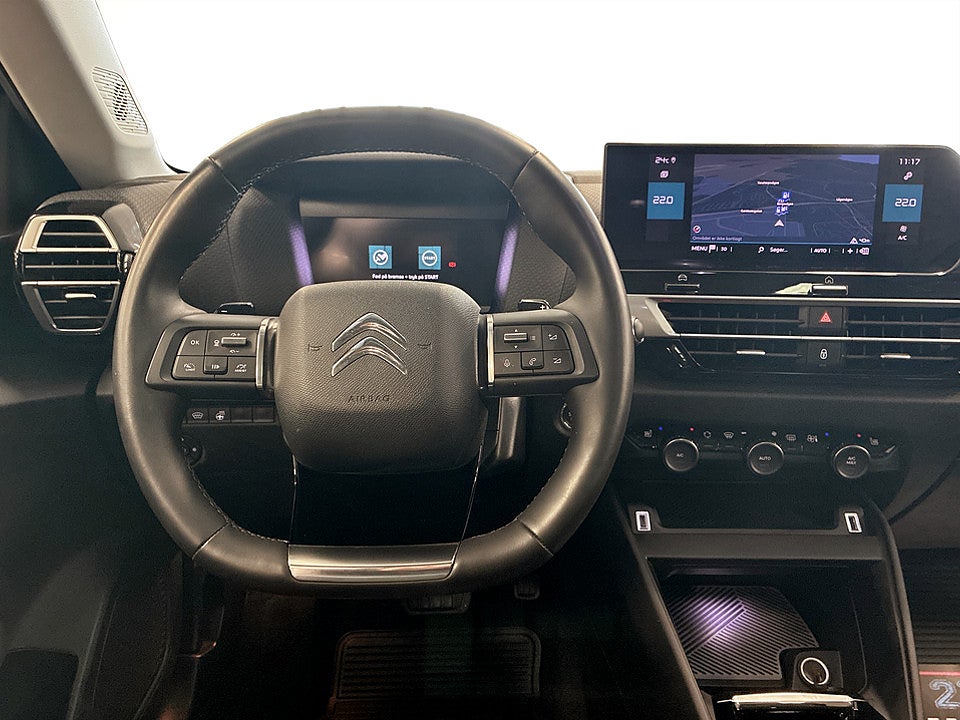 Bild på Citroën C4 Shine Exclusive 1.2 PT 130hk Aut B-KAMERA NAVI