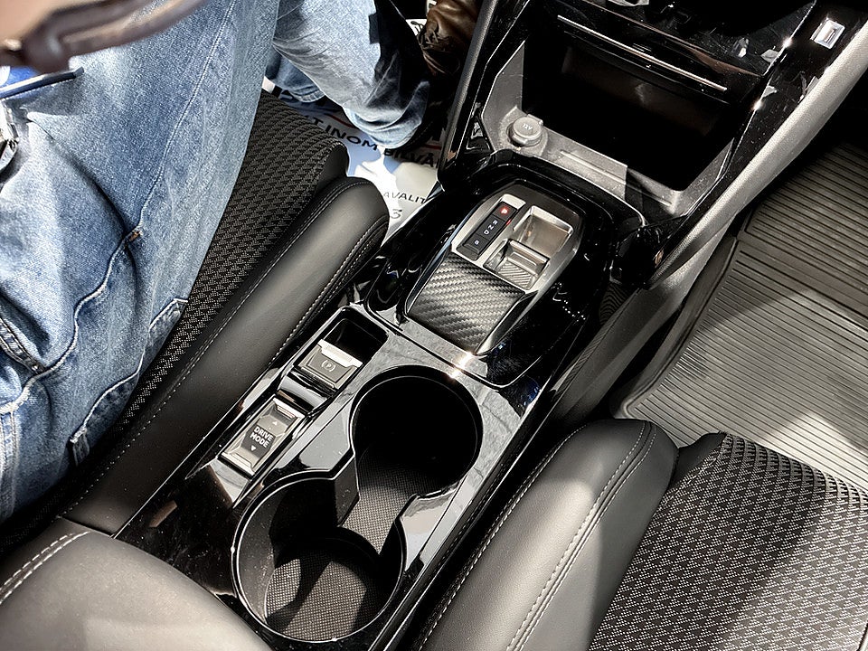 Bild på Peugeot E-2008 GT 50kWh 136hk Aut 360-KAMERA CARPLAY KEYLESS