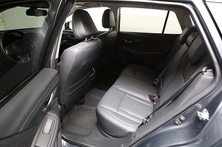 Kombi Subaru Outback 7 av 25