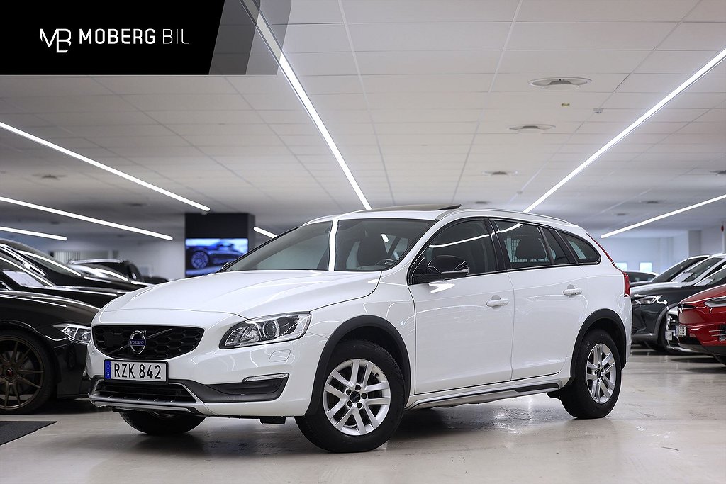 Volvo V60 Cross Country D3 150hk Momentum *2,95% RÄNTEKAMPANJ*