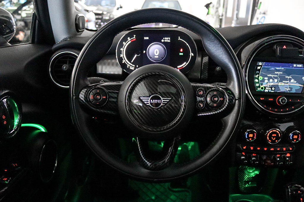 MINI Cooper S 3-dörrars DCT Chili II Panorama H/K Navi