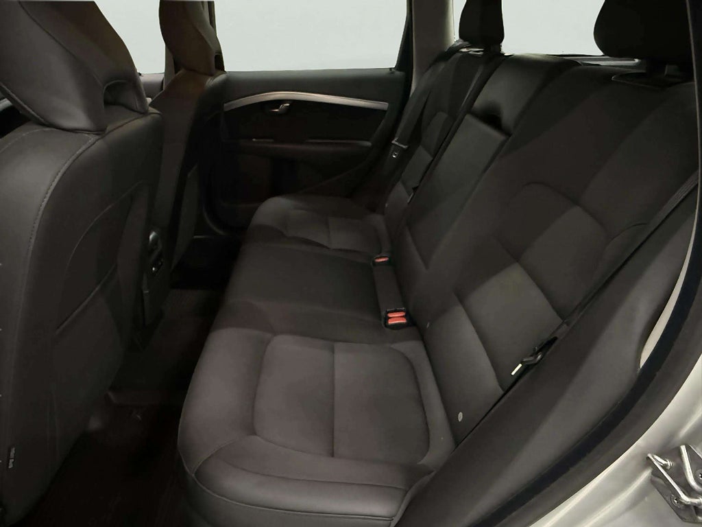 Volvo V70 D3 Geartronic Classic, Momentum Navi Drag  2 Ägare - miniatyr 15