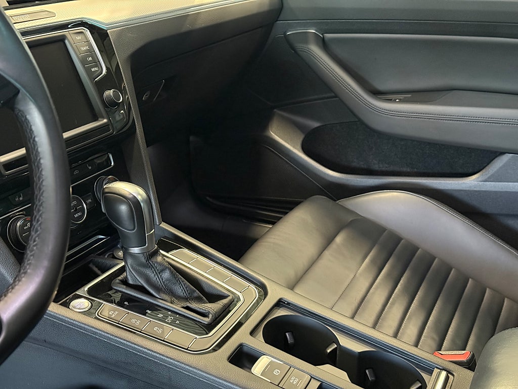 Volkswagen Passat Alltrack 2.0 TDI GTS 4M Alltrack Pano Drag Kamera LED Par