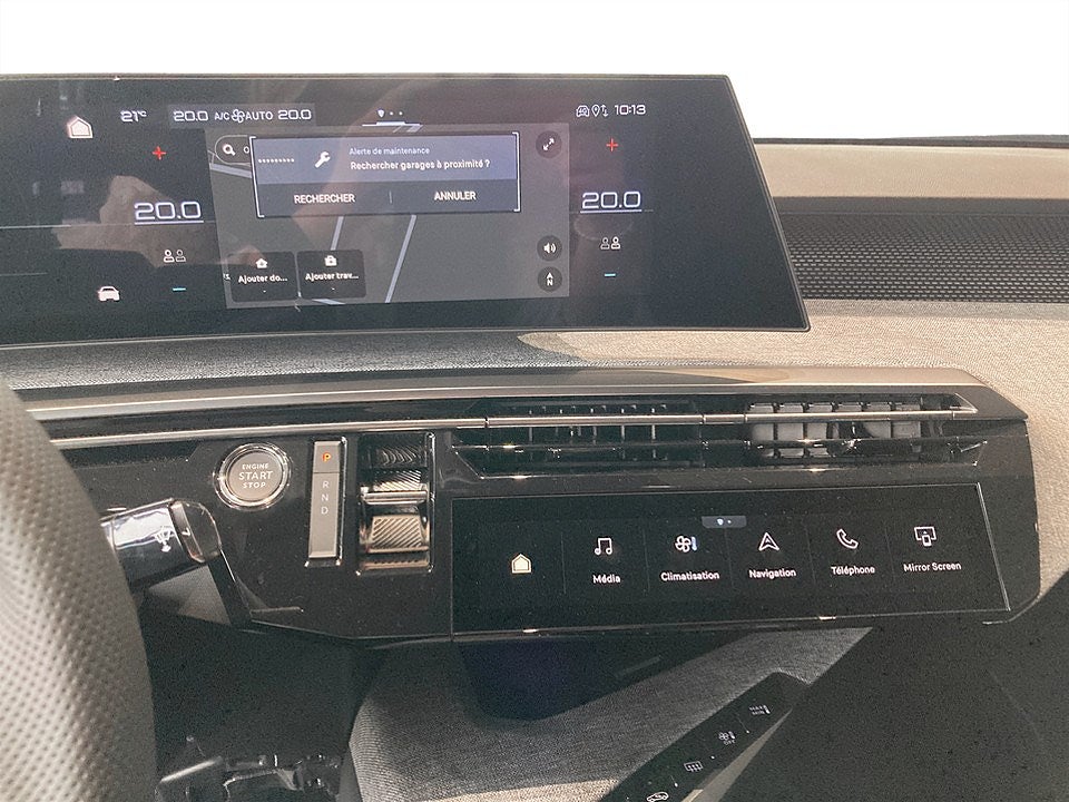 Bild på Peugeot E-3008 GT 214hk Aut - B-KAMERA, CARPLAY