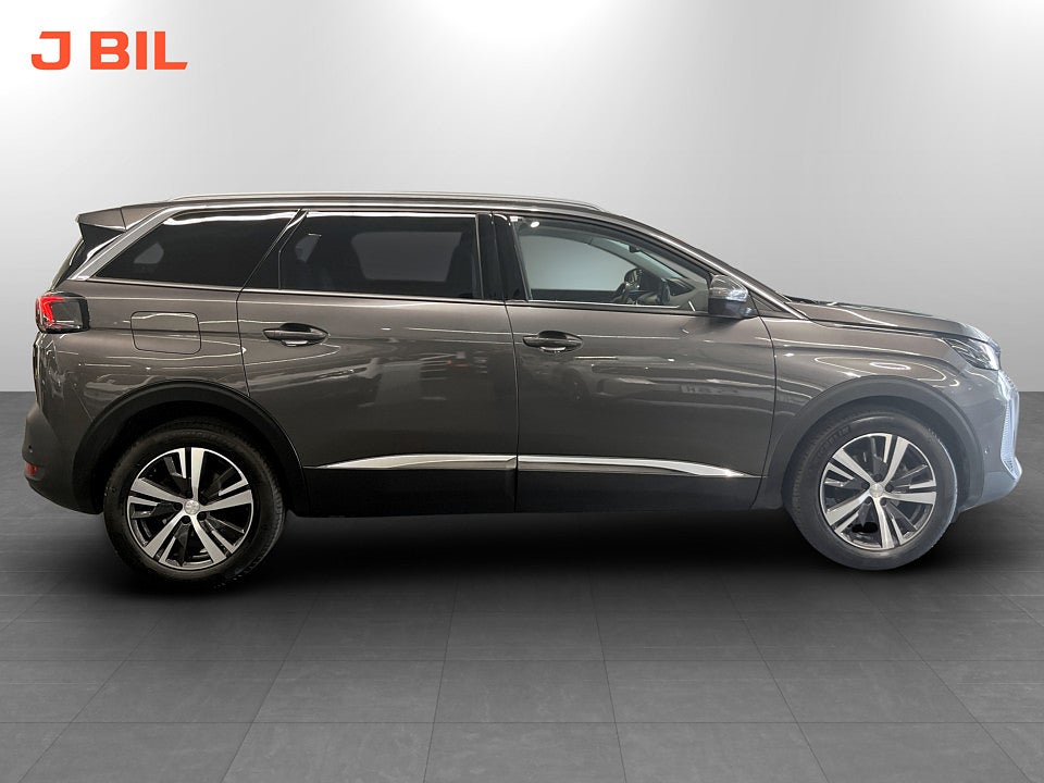 Bild på Peugeot 5008 Allure Pack 1.2 PT 130hk Aut B-KAMERA CARPLAY