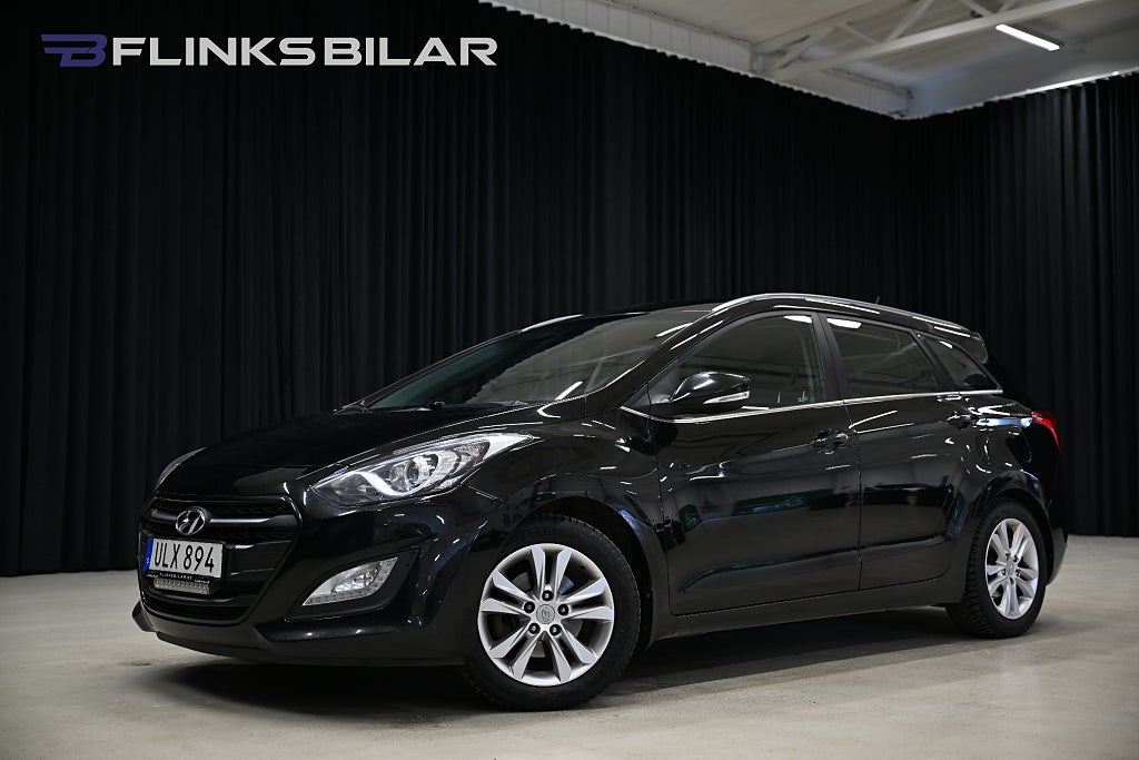 Hyundai i30 Kombi 1.6 CRDi 110HK Drag|Rattvärme|Kamkedja|M-Värmare