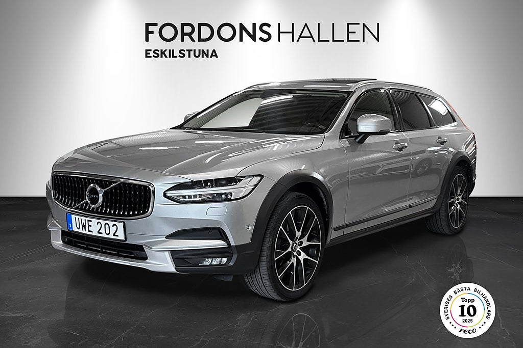 Volvo V90 Cross Country D5 AWD Inscription Pro /Panorama /HUD /Läder /SoV /Drag