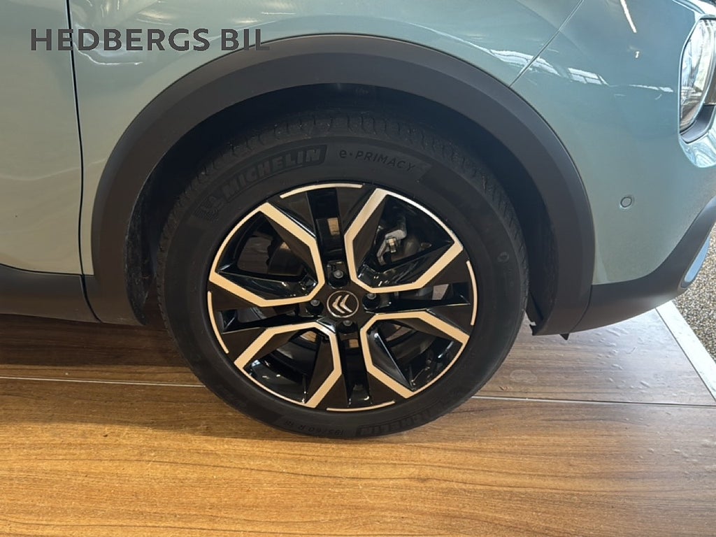 Citroën C4 1.2 PT PLUS AUT  thumbnail