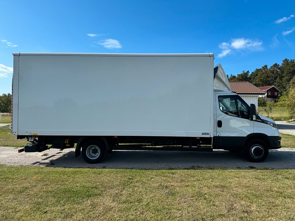 Iveco Daily Lågmilad, bakgavellyft,Lastar 3100kg, 15pall E6