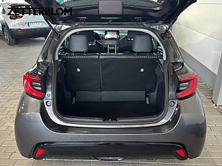 Halvkombi Mazda 2 6 av 14