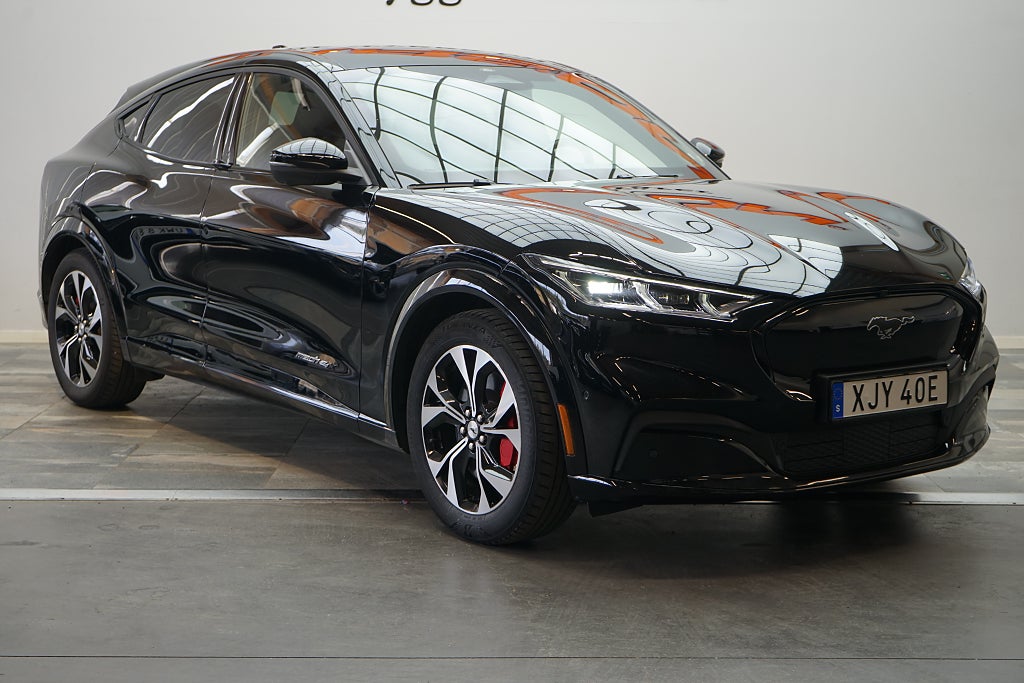 Ford Mustang Mach-E Long Range AWD Titanium 360° B&O Carplay