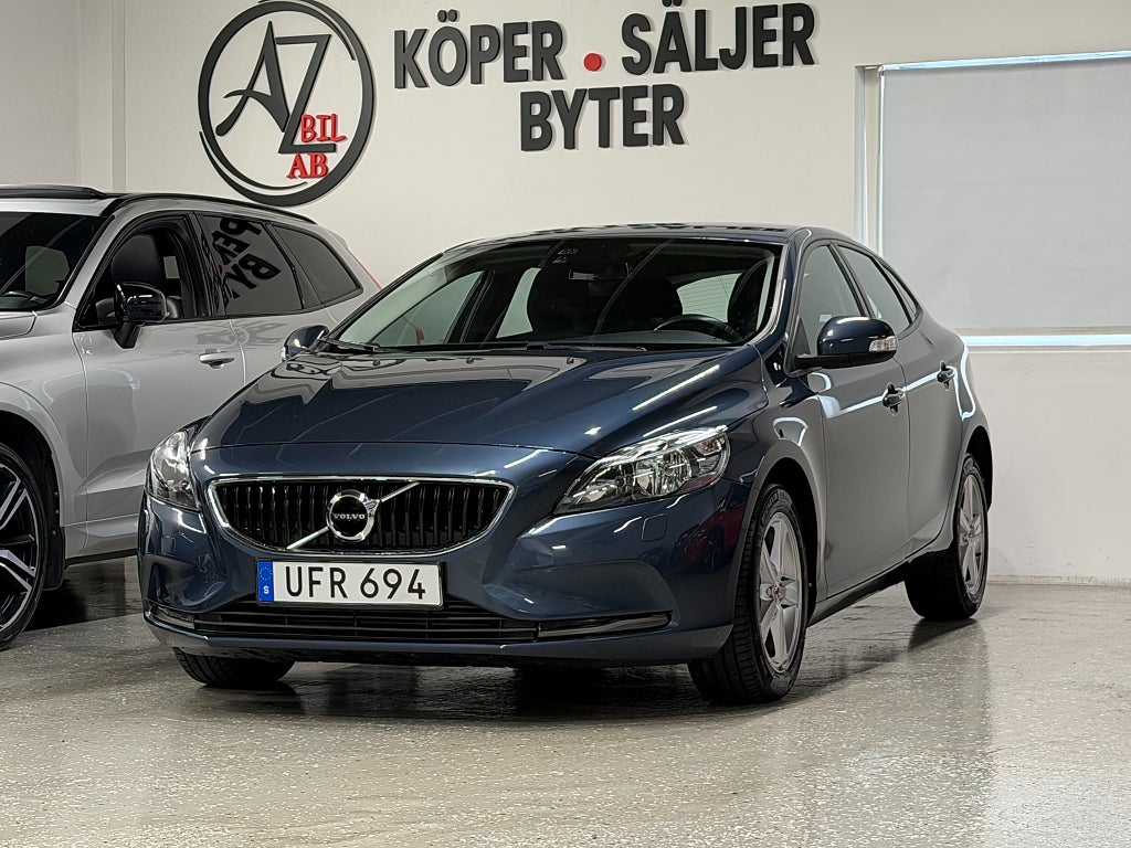 Volvo V40 D2 G-tronic Business 2 ÄGARE TOPPSKICK LÅGMIL 