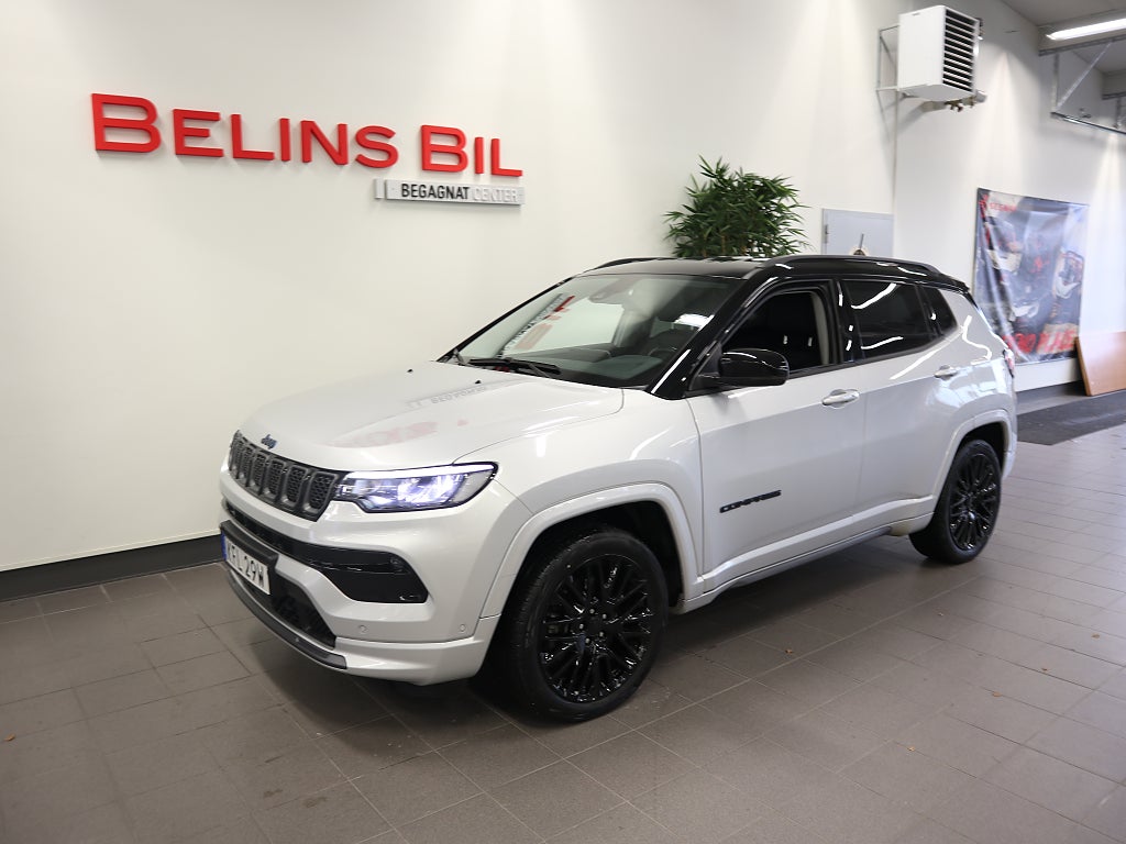 Jeep Compass Plug-in Hybrid S 240HK 360kr/skatt