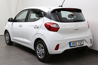 Halvkombi Hyundai i10 3 av 19