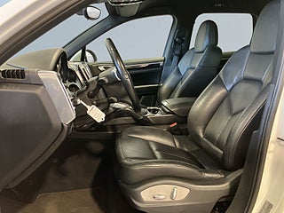 Porsche Cayenne Diesel TipTronic S Base Skinn Elstol Psens Sportratt – bild 7