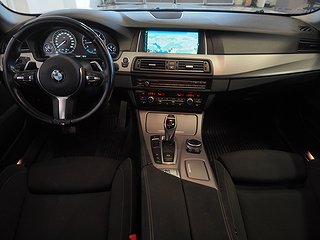 Kombi BMW 530 14 av 27