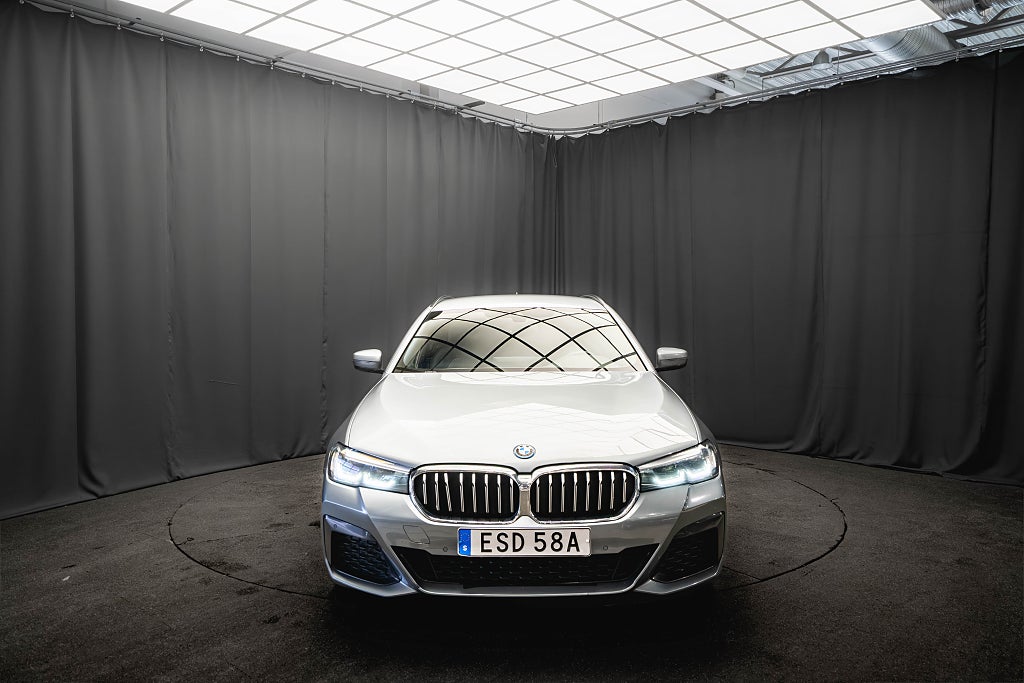 BMW 530e xDrive M Sport LÄDER DRAG KAMERA HiFi 1-ÄGARE MOMS