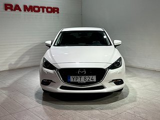 Halvkombi Mazda 3 2 av 29