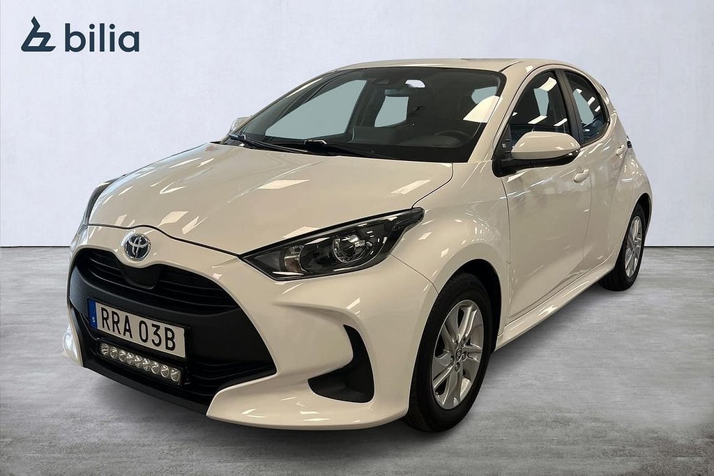 Toyota Yaris Hybrid 1,5 5D ACTIVE LED-RAMP