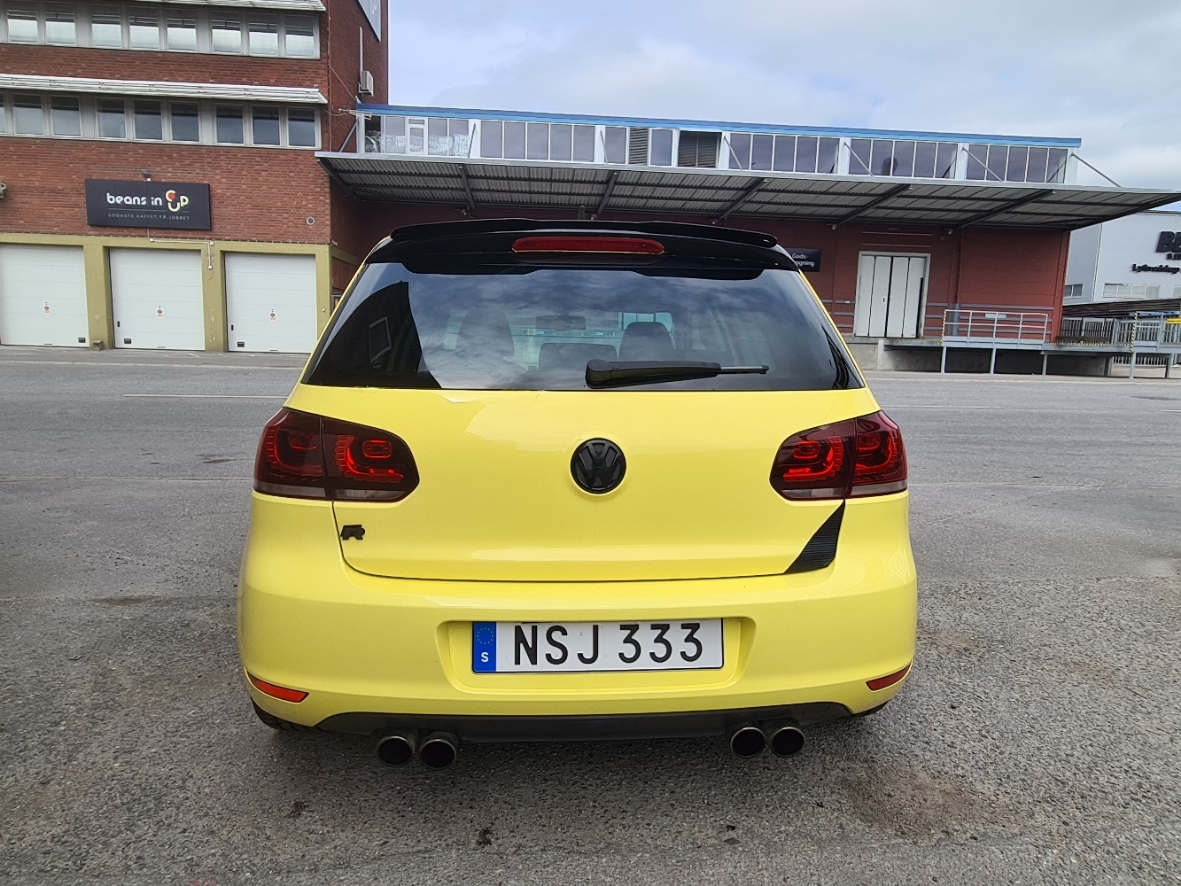 Volkswagen Golf 2011, kuva 6/36