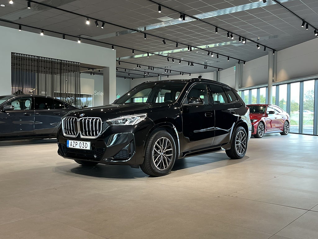 BMW X1 sDrive18i M Sport D/A Plus Rattvärme Dragkrok 