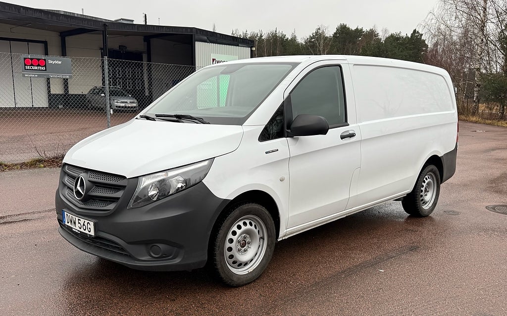 Mercedes-Benz eVito 111 3.2t 85 kW / BACKKAMERA / 3 SITS