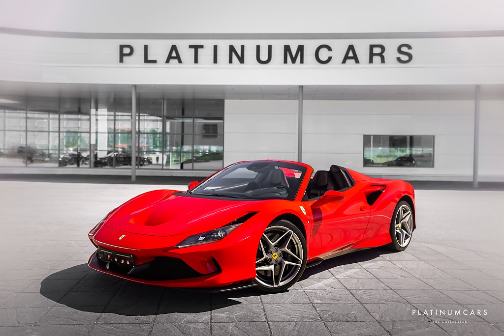 Ferrari F8 Spider 720hk / Låga mil / Kolfiber / Lift / PPF
