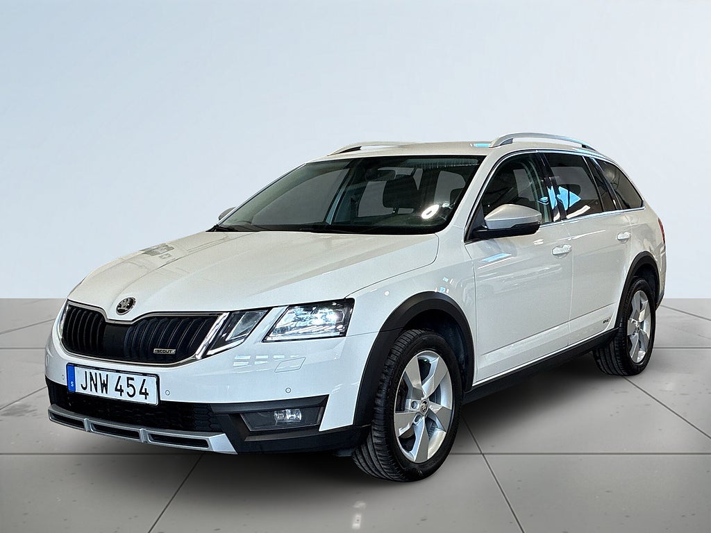 Skoda Octavia Scout 2.0 TDI SCR 4x4 Premium Drag Värmare Kamera Psens S&V