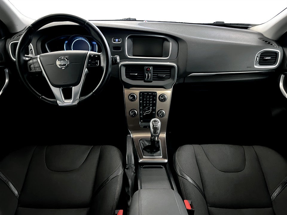 Bild på Volvo V40 Cross Country Momentum D2 115hk - B-KAMERA, VOC & NAVI