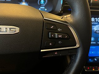Maxus Euniq 6 70 kWh 360-kamera/Skinn/Panorama/MOMS/SoV-Däck