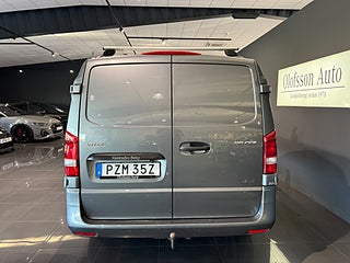 Transportbil - Skåp Mercedes-Benz Vito 3 av 19