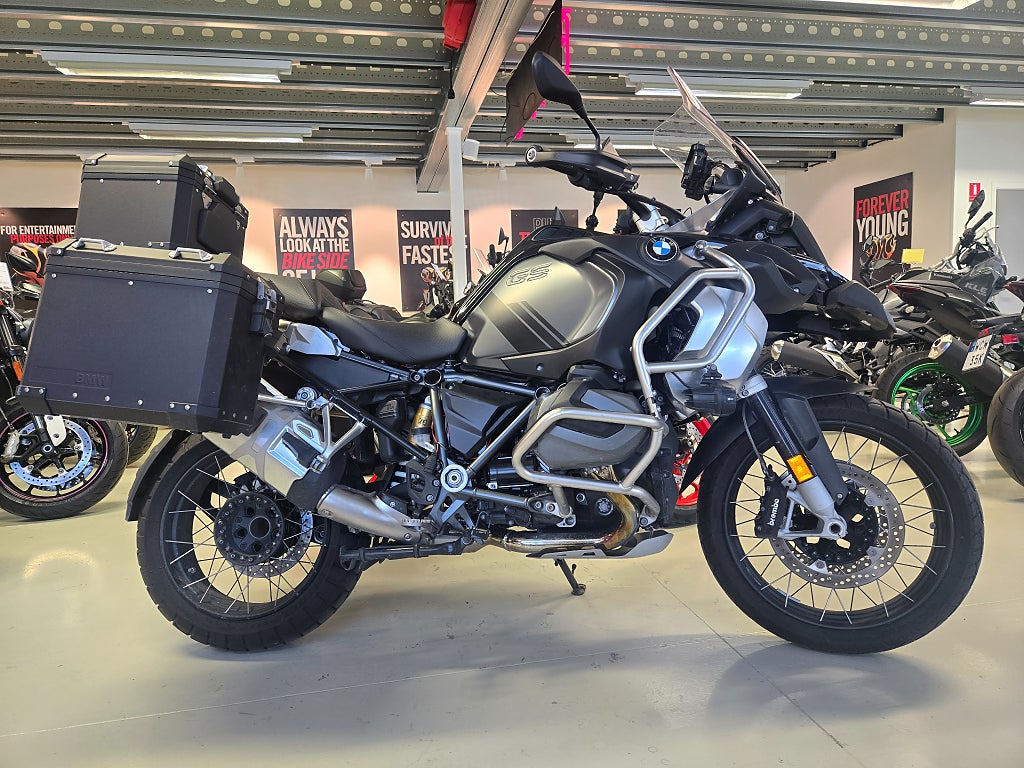 BMW 1250 GS AAVENTURE TRIPLE BLACK 