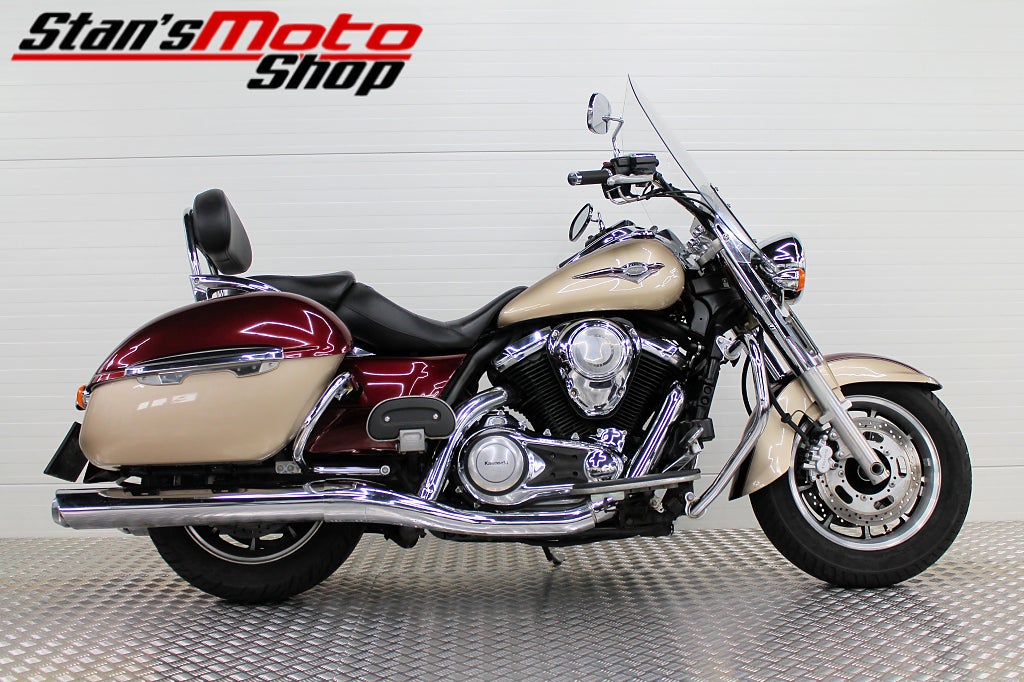 Kawasaki Vulcan 1700 Classic Tourer Raask