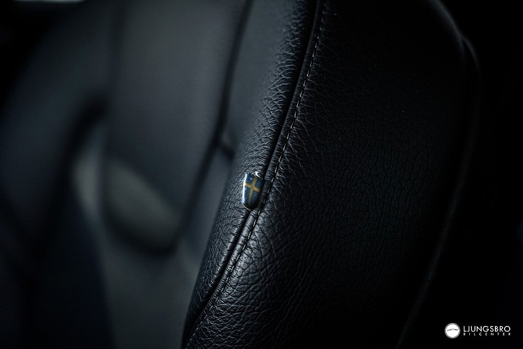 Volvo XC60 2018 - miniatyr 11