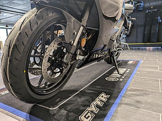 Yamaha YZF-R7 Tech Black / Räntekampanj 3,45% / Omgående lev!