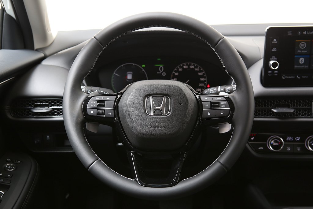 Honda ZR-V FullHybrid Elegance i Lager 5År trygghetspaket 2024