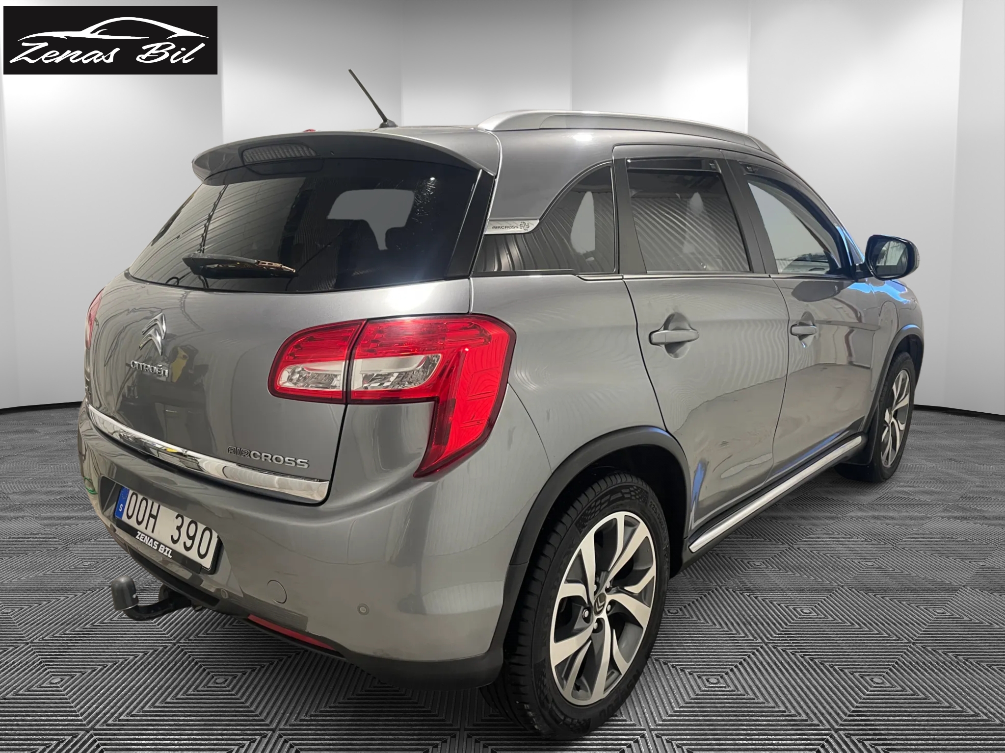 Citroen C4 Aircross 1.6 4WD 2013, bild 3/37