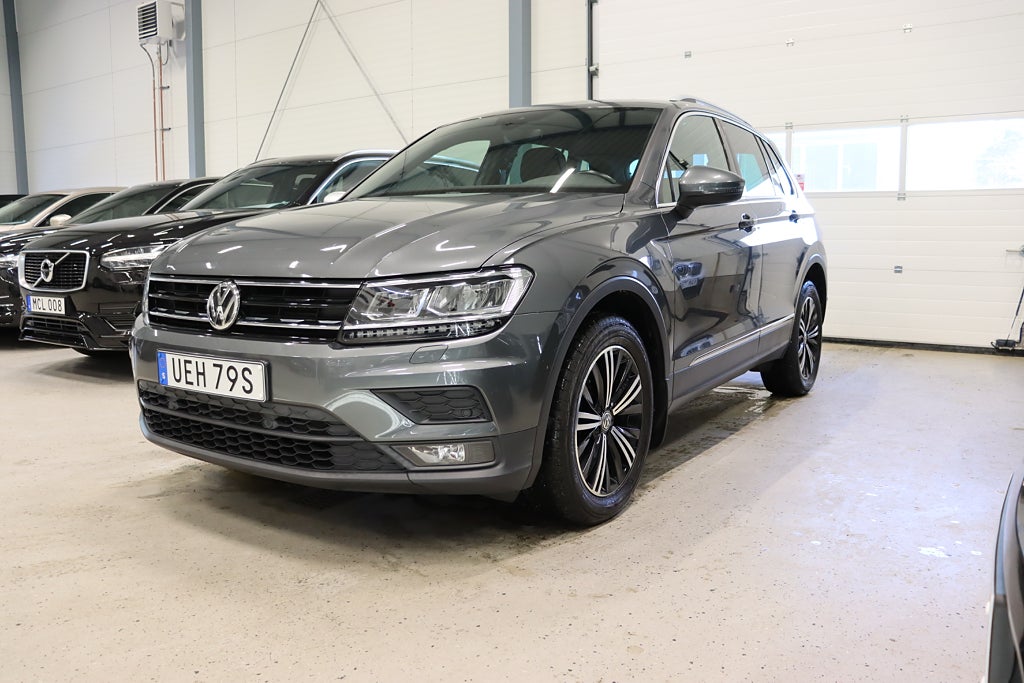 Volkswagen Tiguan 2.0 TSI 4Motion B-Värm Rattvärme 2-Ägare MOMS 190hk