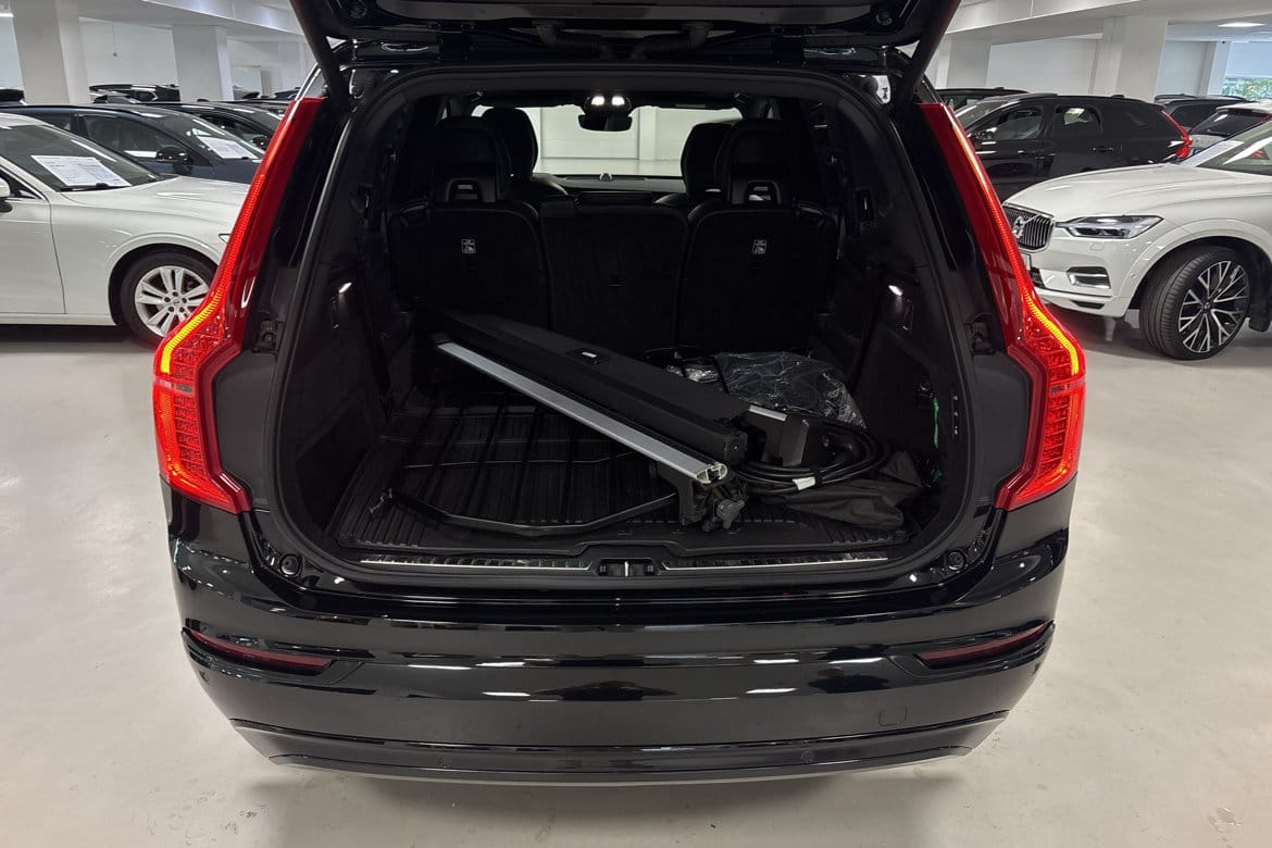 Volvo XC90 T8 Ultra Dark Edition 2025, bild 7/10