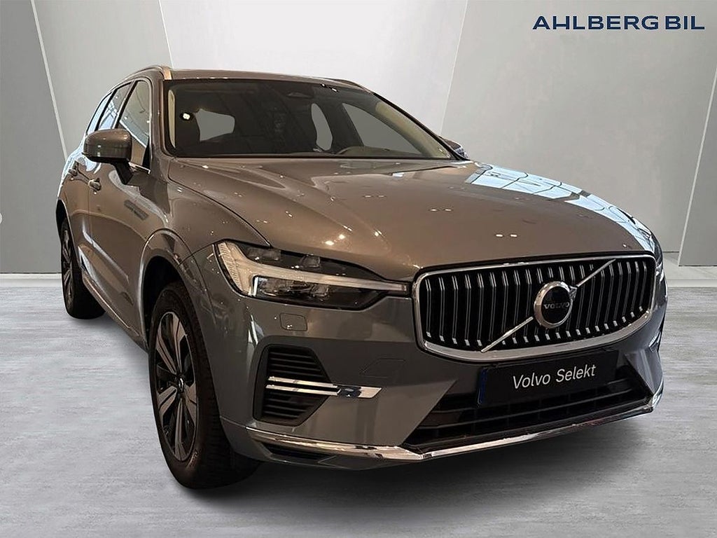 Volvo XC60 Recharge T6 II Plus Bright Edition. Dag krok, Panorama, Driver A