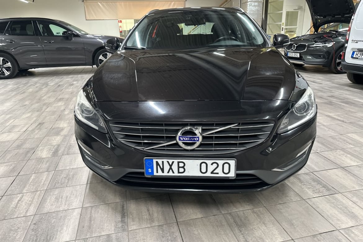 Volvo V60 D2 S/S Momentum 2014, kuva 5/10