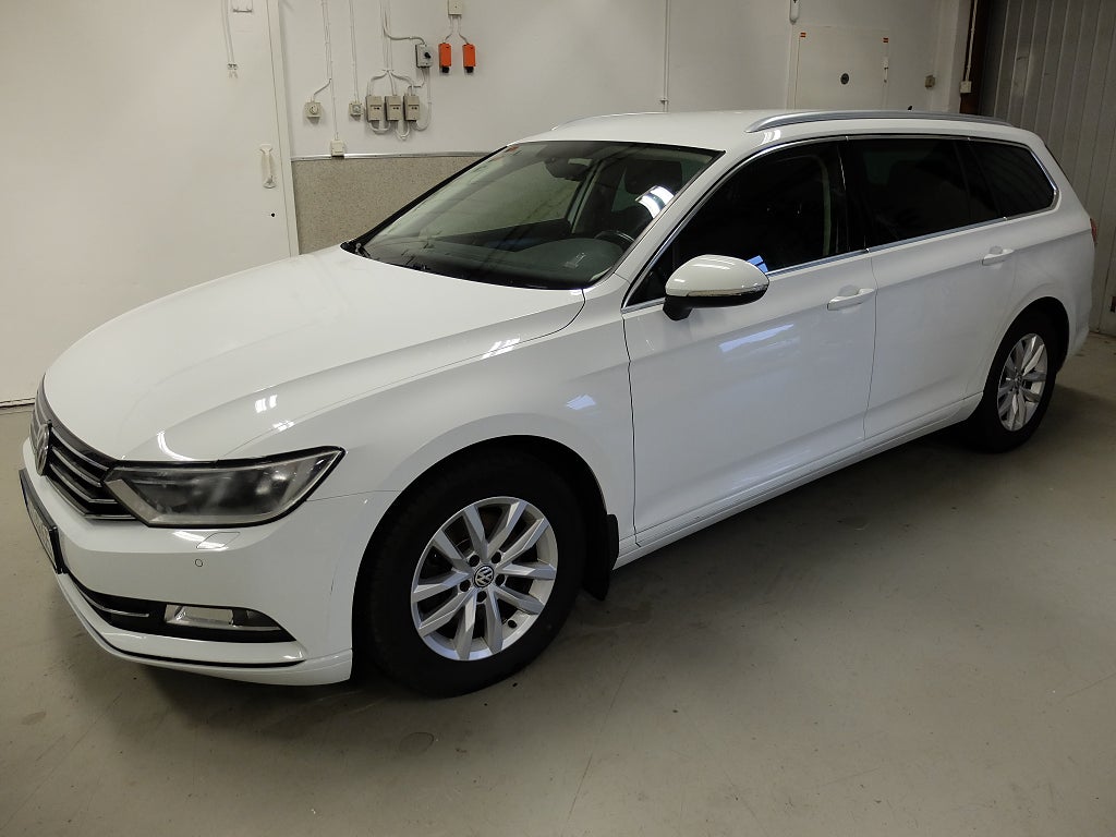 Volkswagen Passat combi 2.0 TDI DPF  drag Nykam S+Vhj