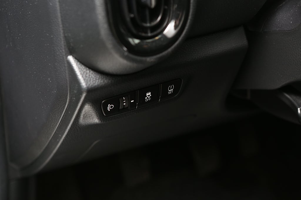 Kia Picanto 1,0 67hk Advance 5D Navi Kamera CarPlay 2023