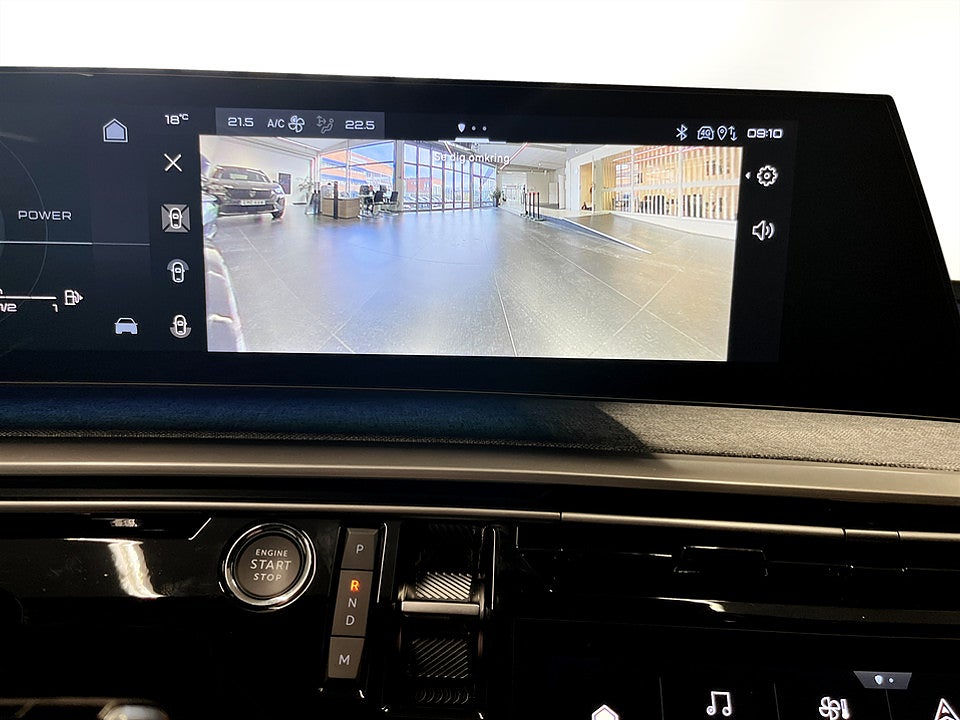 Bild på Peugeot 5008 GT Ultimate Hybrid 145hk Aut 7-SITS ELSTOL B-KAMERA