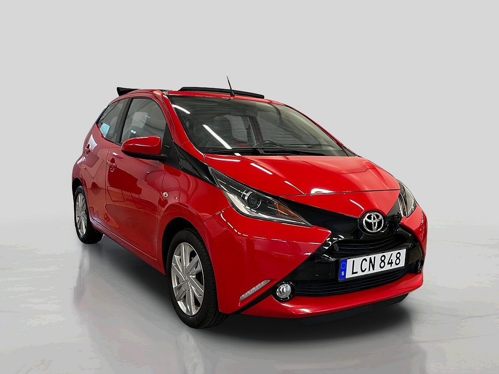 Toyota Aygo 5-dörrar 1.0 VVT-i X-WAVE CAB Backkamera 69hk 