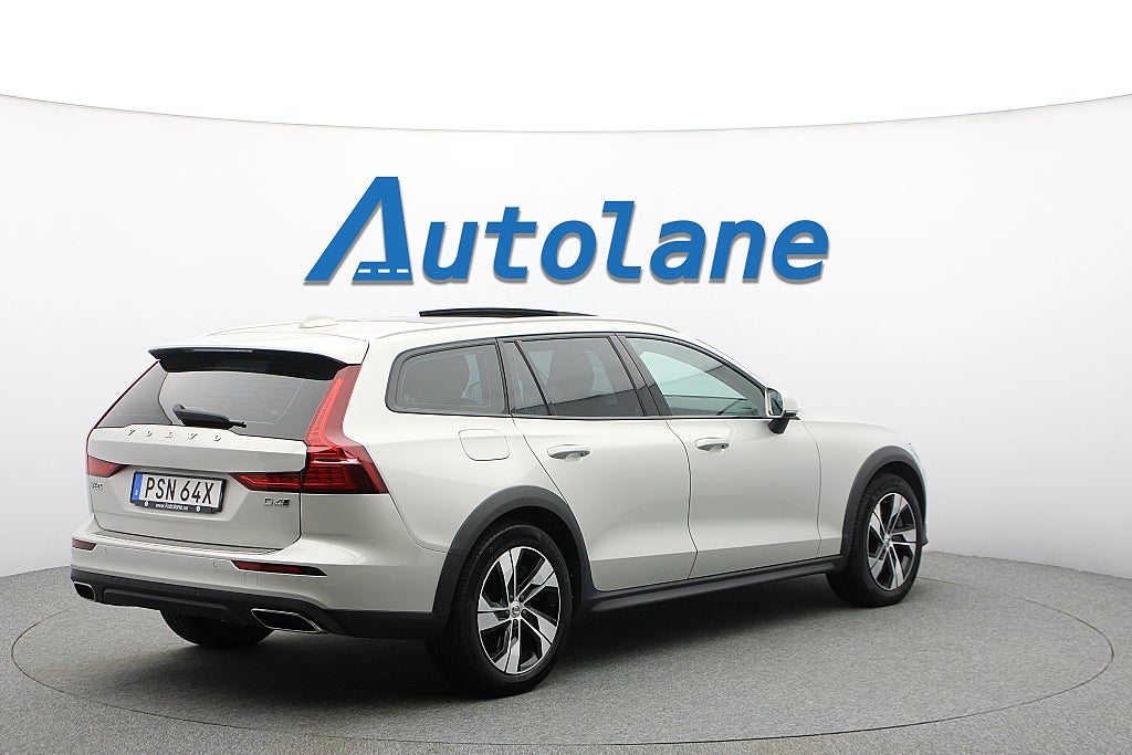 Volvo V60 Cross Country D4 AWD Panorama, Sommarkampanj 4,99%