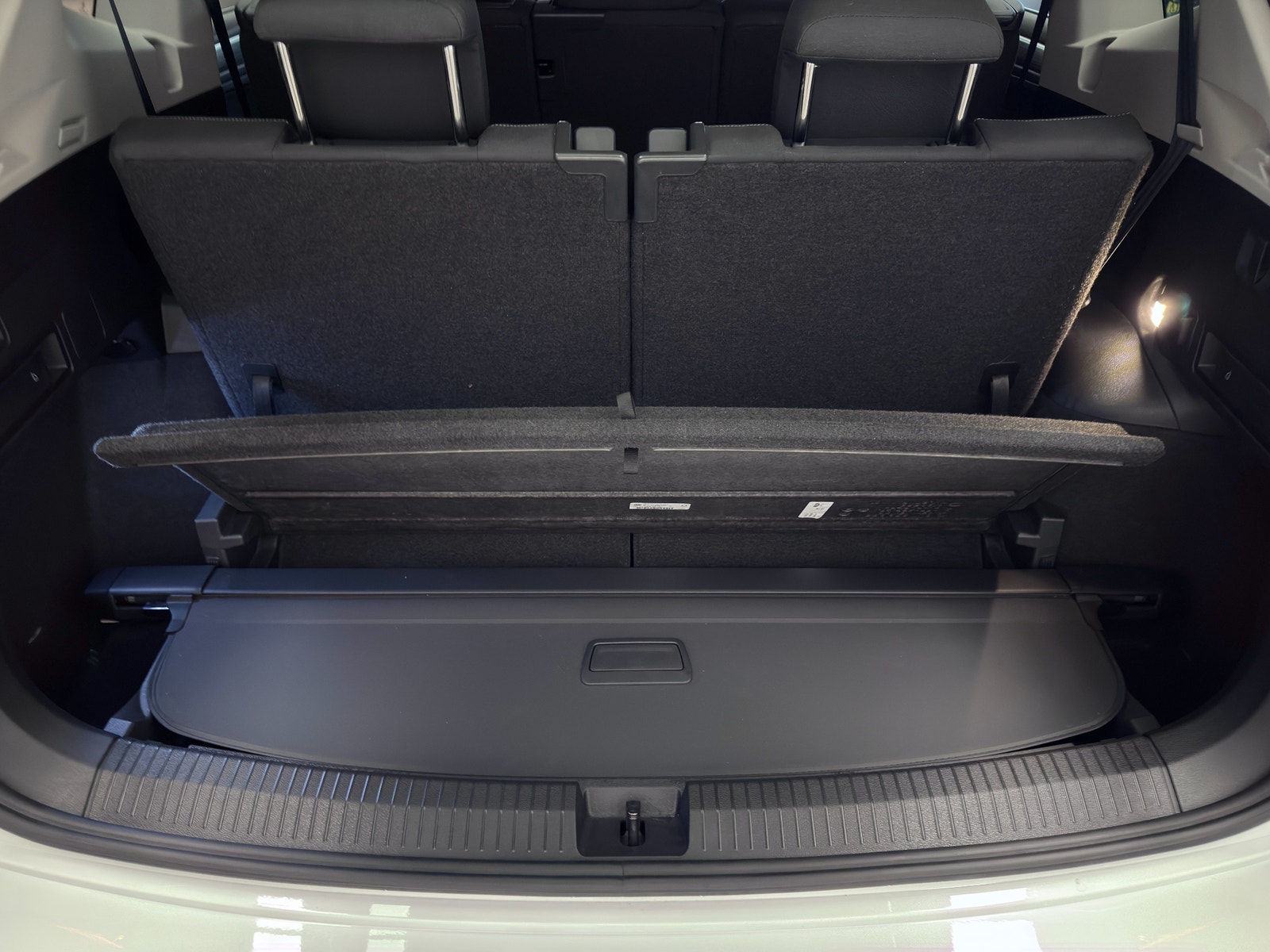 Volkswagen Tiguan Allspace 7-sits 2.0 TDI 200hk 4M |Elegance|Drag|Värmare 2022 - miniatyr 31