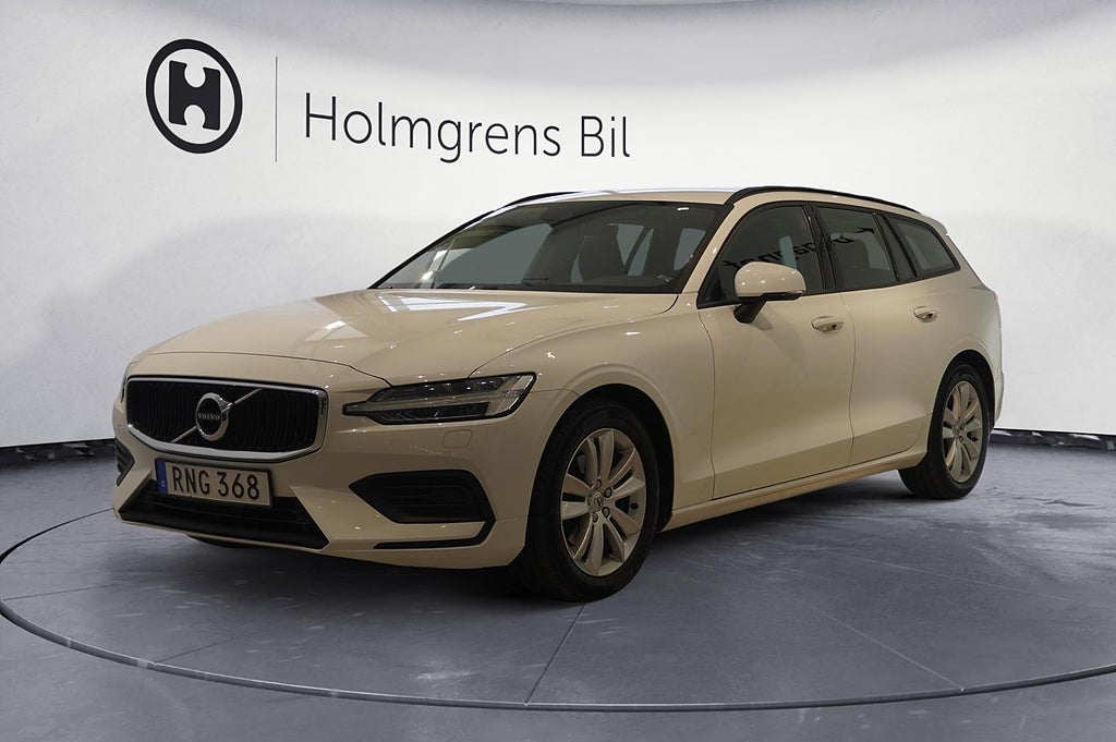 Volvo V60 D4 Momentum P.värmare Navi Dragkrok Apllecarplay Rattvärme |